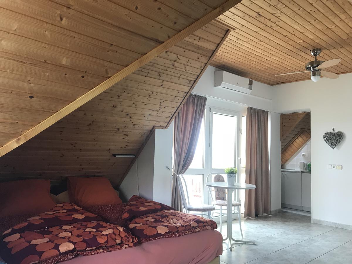 Hévíz Voyage Apartments מראה חיצוני תמונה